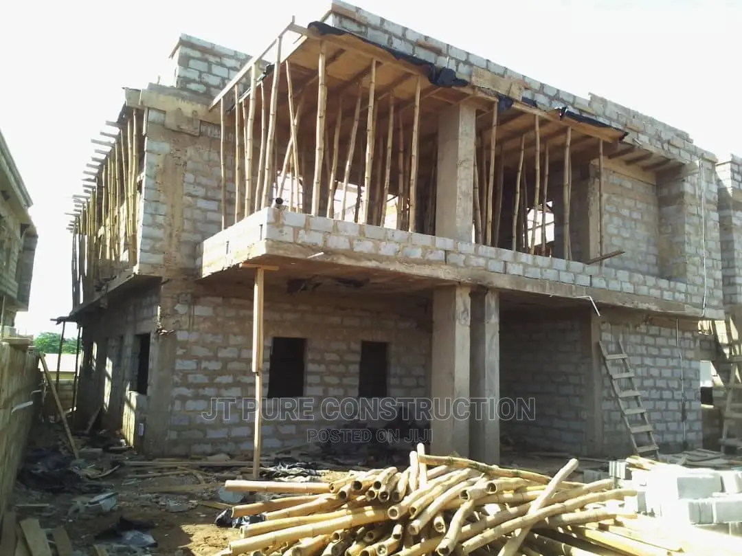 Building Contractor