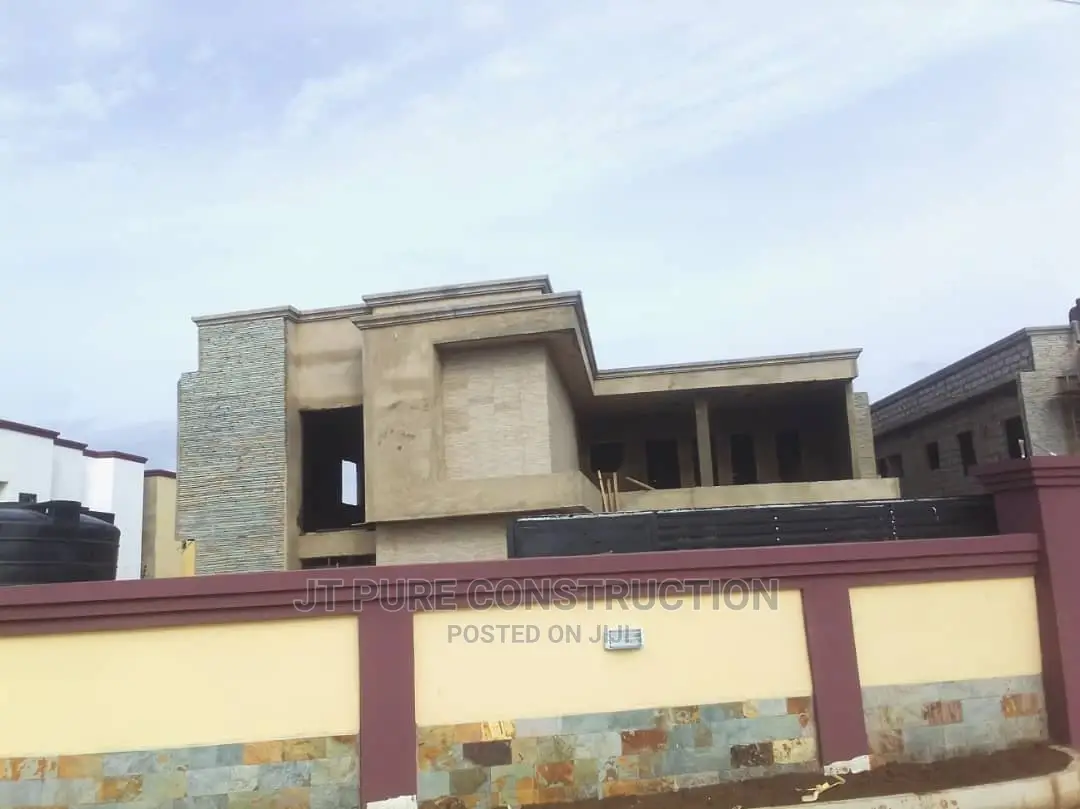 Building Contractor