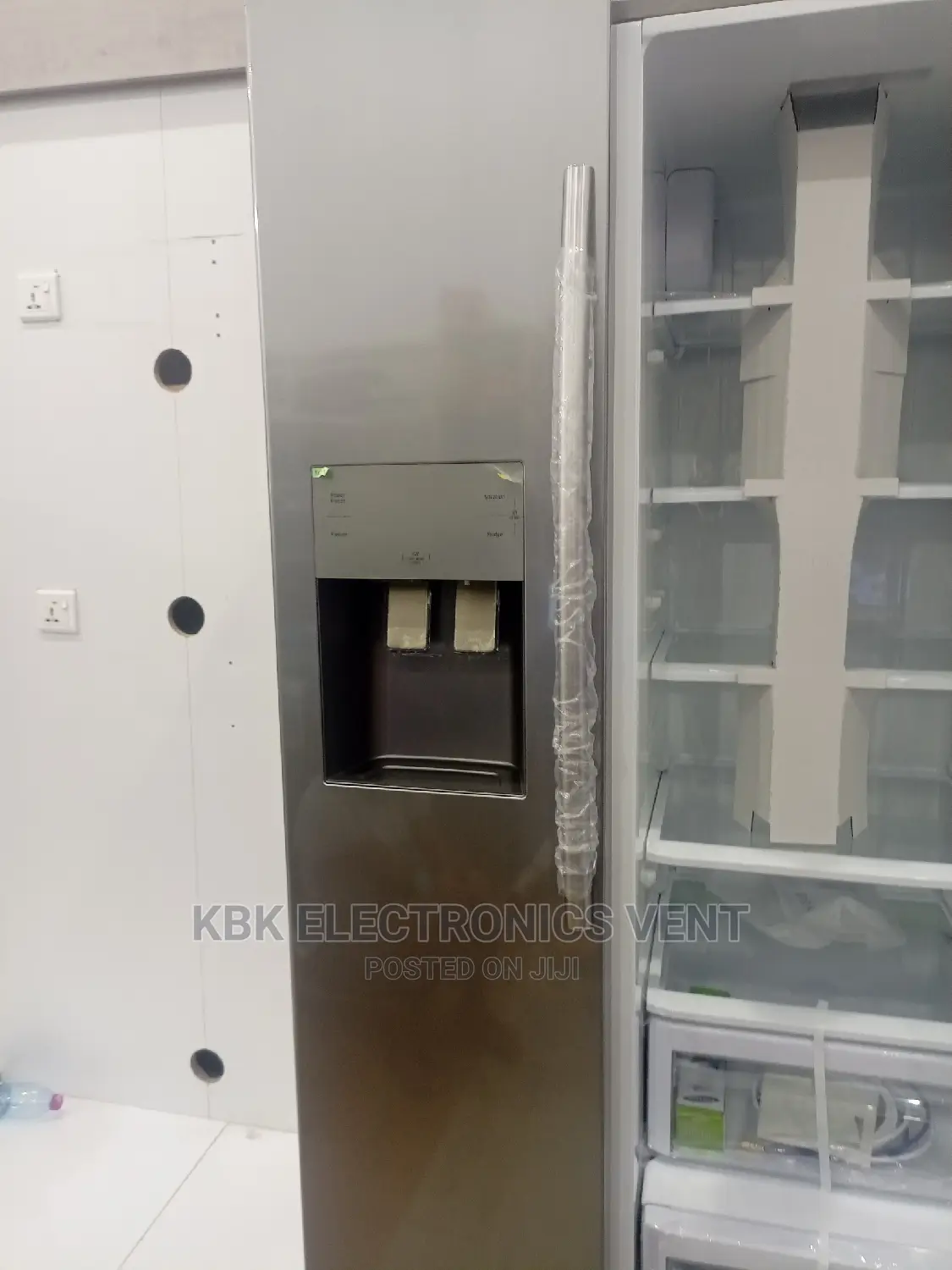 Samsung 540ltr Side/Side Refrigerator With Water Dispenser