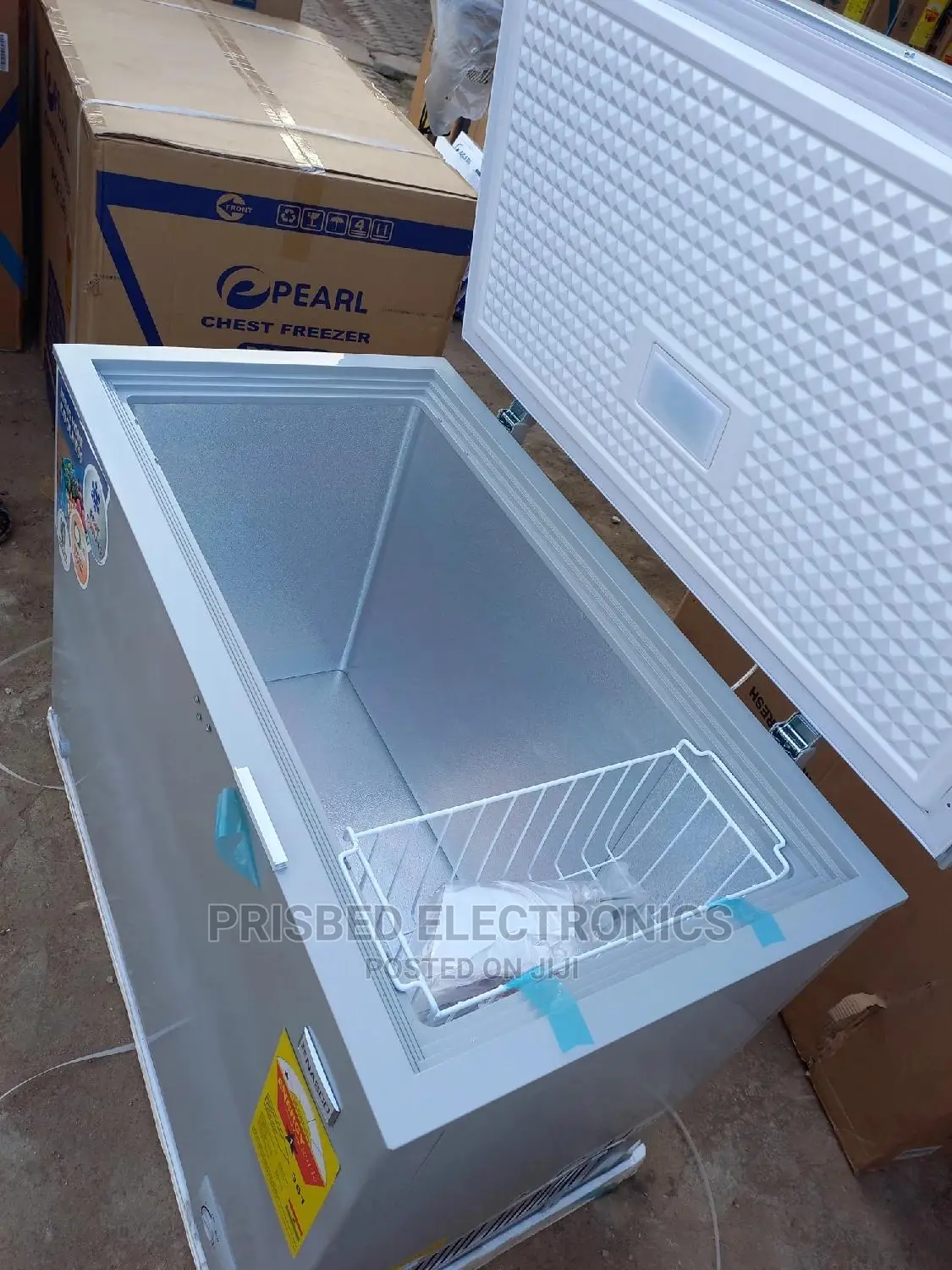 Nasco Powerful Chest Freezer 290 Litres