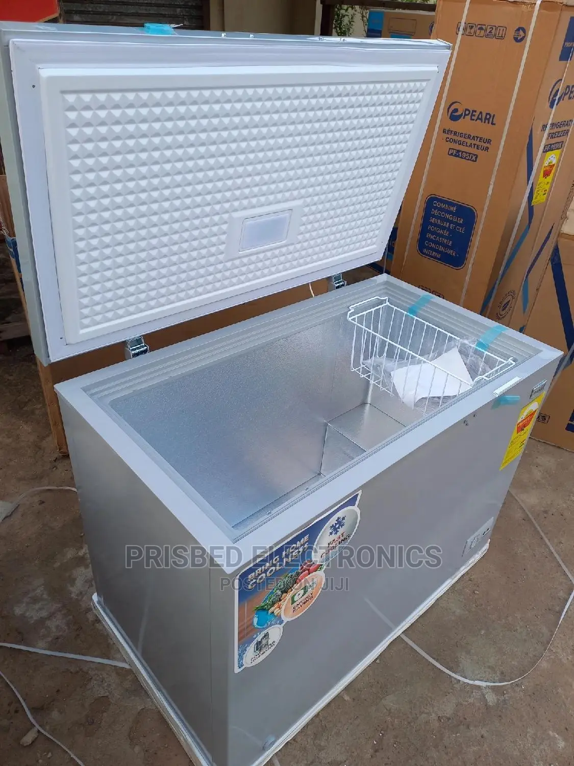 Nasco Powerful Chest Freezer 290 Litres