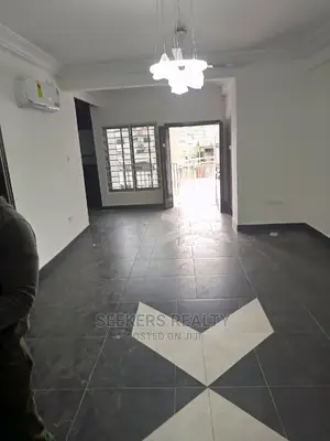 3bdrm Apartment in Seekers Realty, East Legon for rent