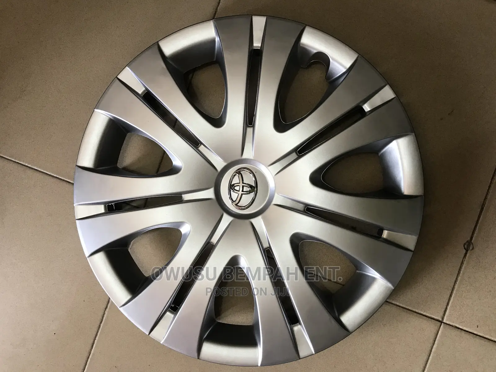 Toyota Wheel Covers/