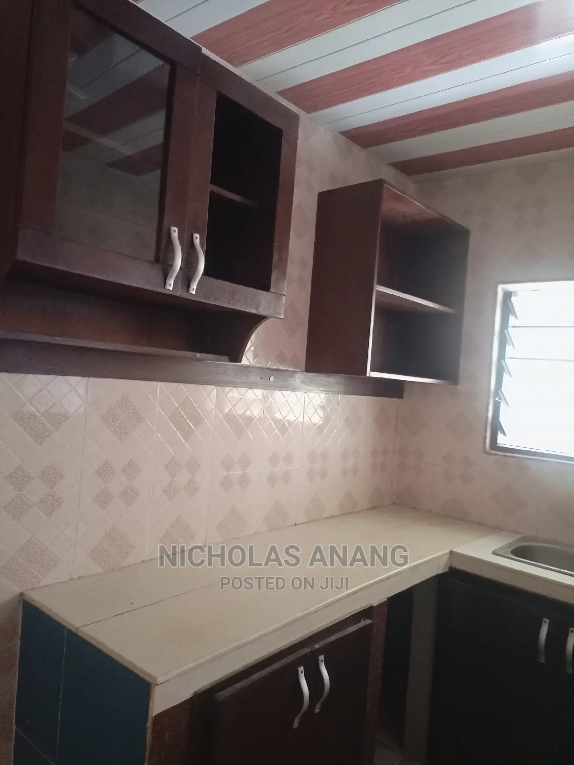 1bdrm Apartment in The Dorns Properties, New Town for rent