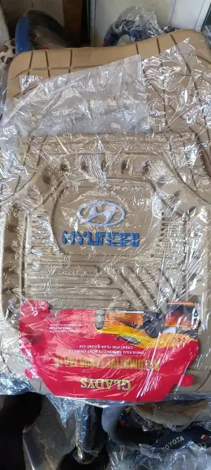 Hyundai Universal FLOOR MAT/CARPETS Available
