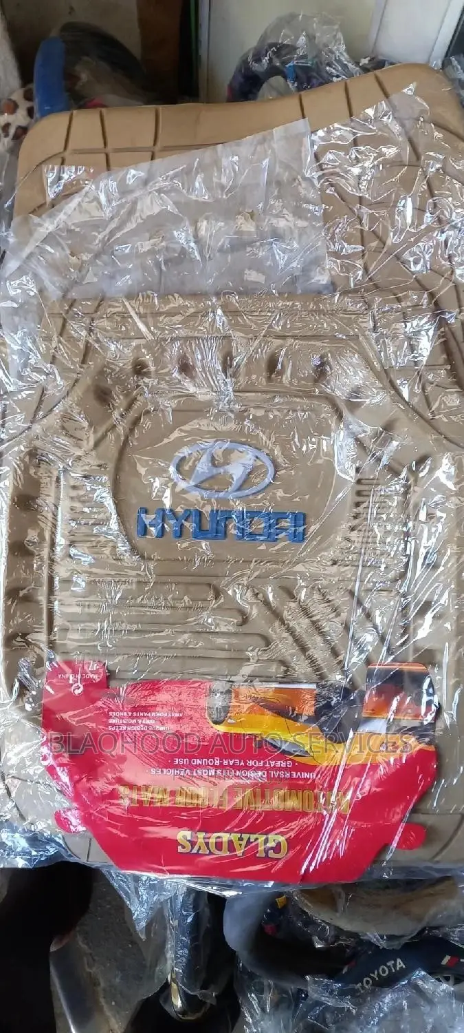 Hyundai Universal FLOOR MAT/CARPETS Available