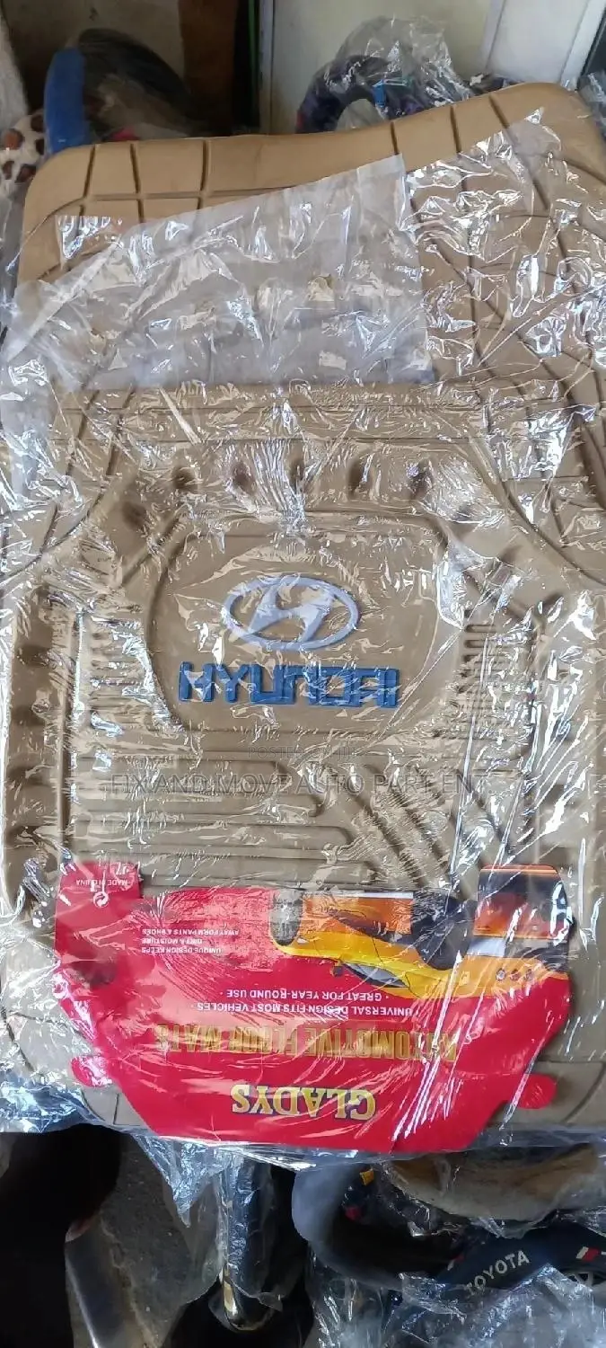 Hyundai Universal FLOOR MAT/CARPETS Available