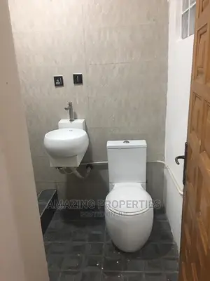 Furnished 5bdrm House in Cantonment, Cantonments for Rent