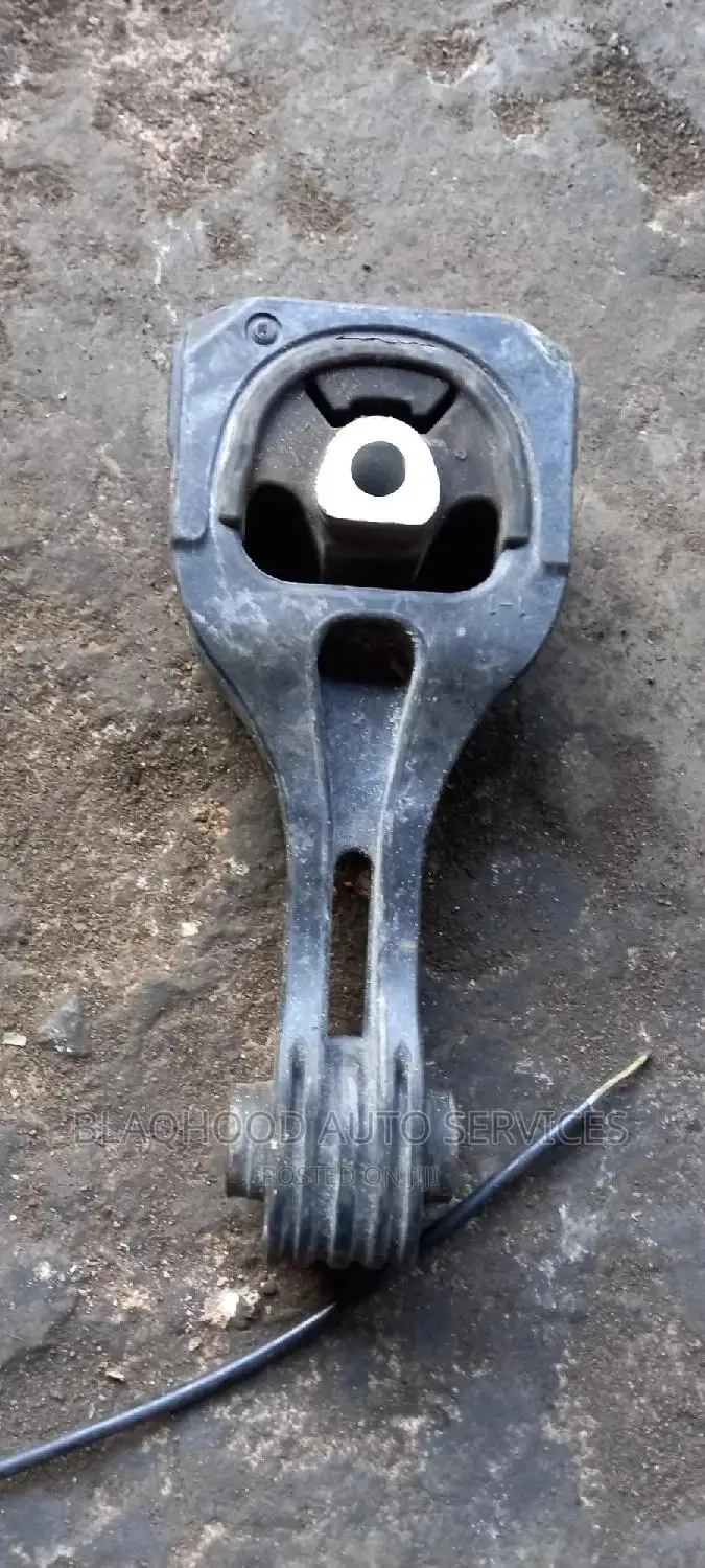 Honda Civic 2016-2019 ENGINE SEAT/MOUNT for Sale