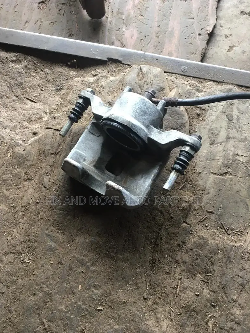 Mitsubishi L200(Vodafone) Front Caliper Pair Available