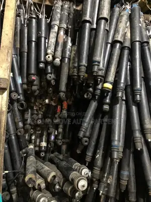 Home Used BACK SHOCK for All Cars Available Toyota/Honda Etc