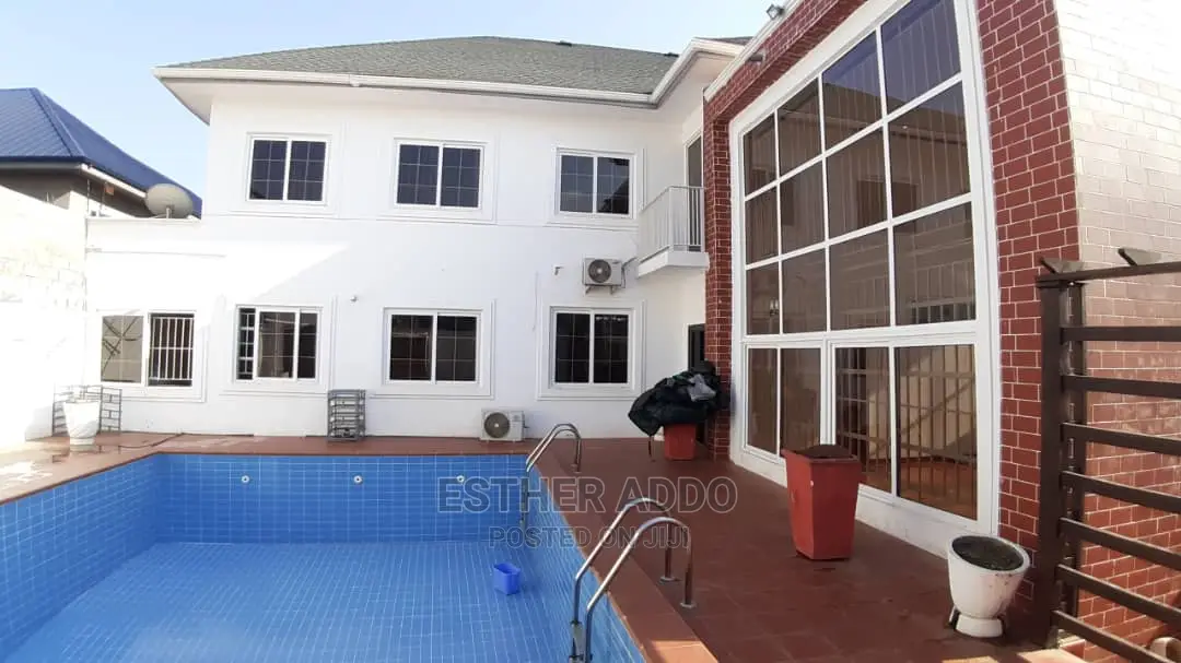 5bdrm Mansion in East Legon for rent