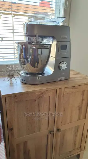 Kenwood Titanium Cake Mixer