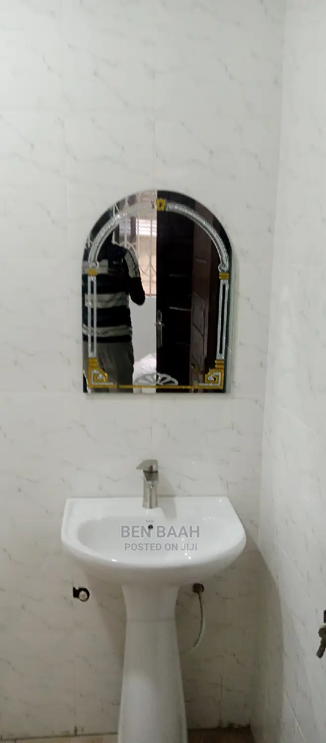 2bdrm Apartment in Ben Properties, School Area for rent