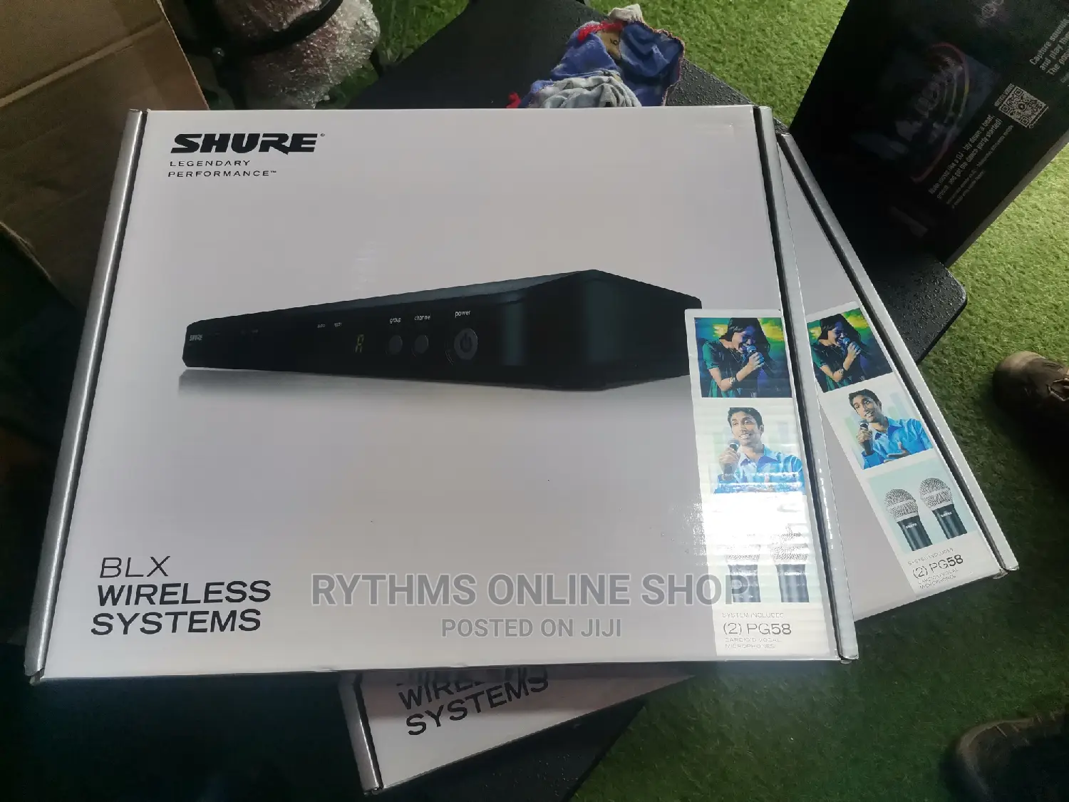 SHURE BLX/PG58 Dual Wireless Microphone
