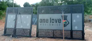 Swing Metals Gate