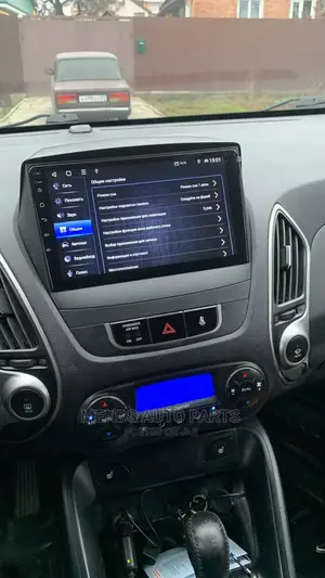 Hyundai Tucson 2012 Android Video Car Tape System