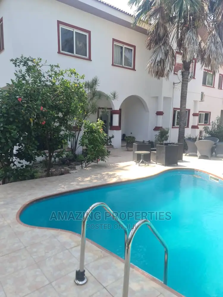 6bdrm House in Trasacco Valley, East Legon for sale