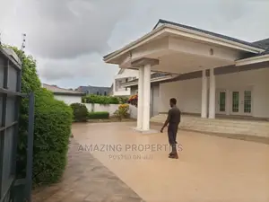 4bdrm House in Airport Hills for Sale