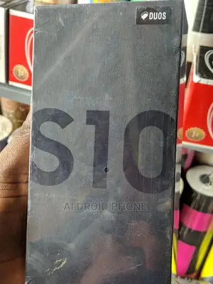 New Samsung Galaxy S10 128 GB Black