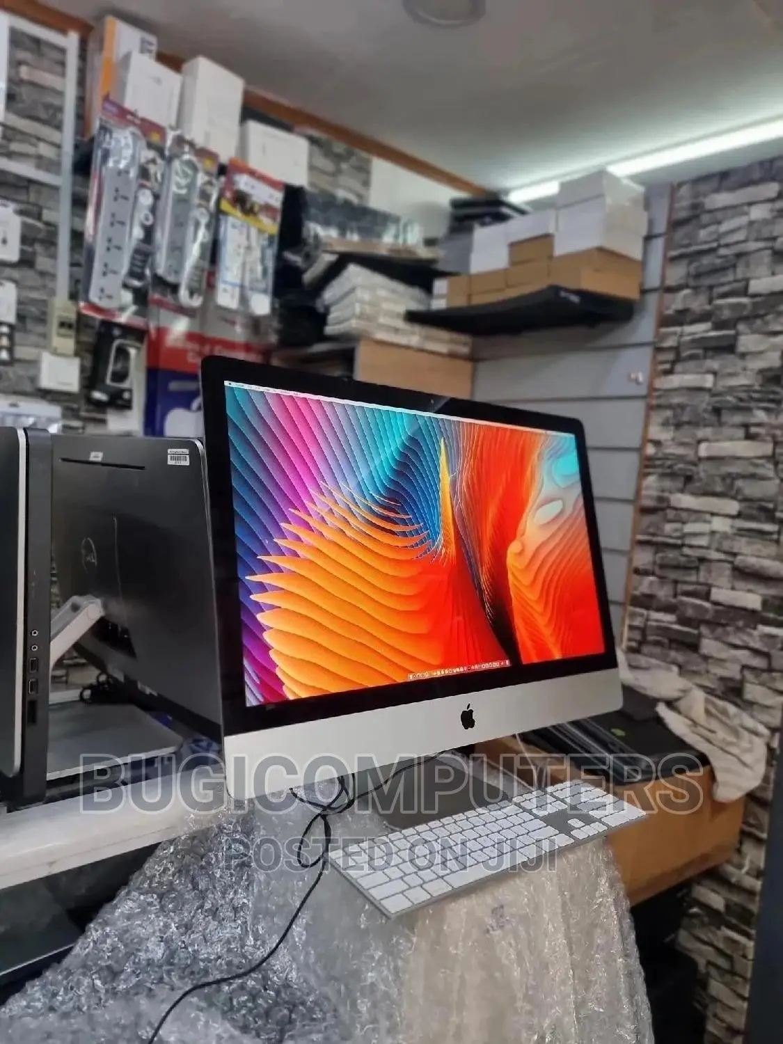 Desktop Computer Apple iMac 8GB Intel Core I5 SSD 256GB