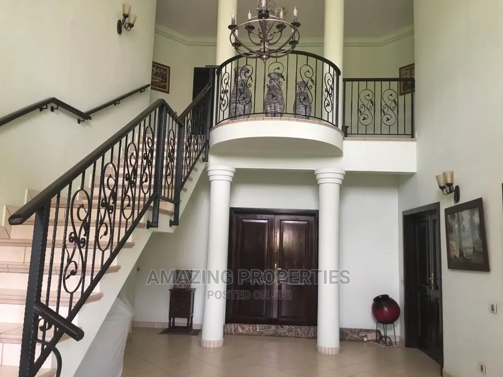 5bdrm House in Trasacco Valley, Adjiriganor for sale