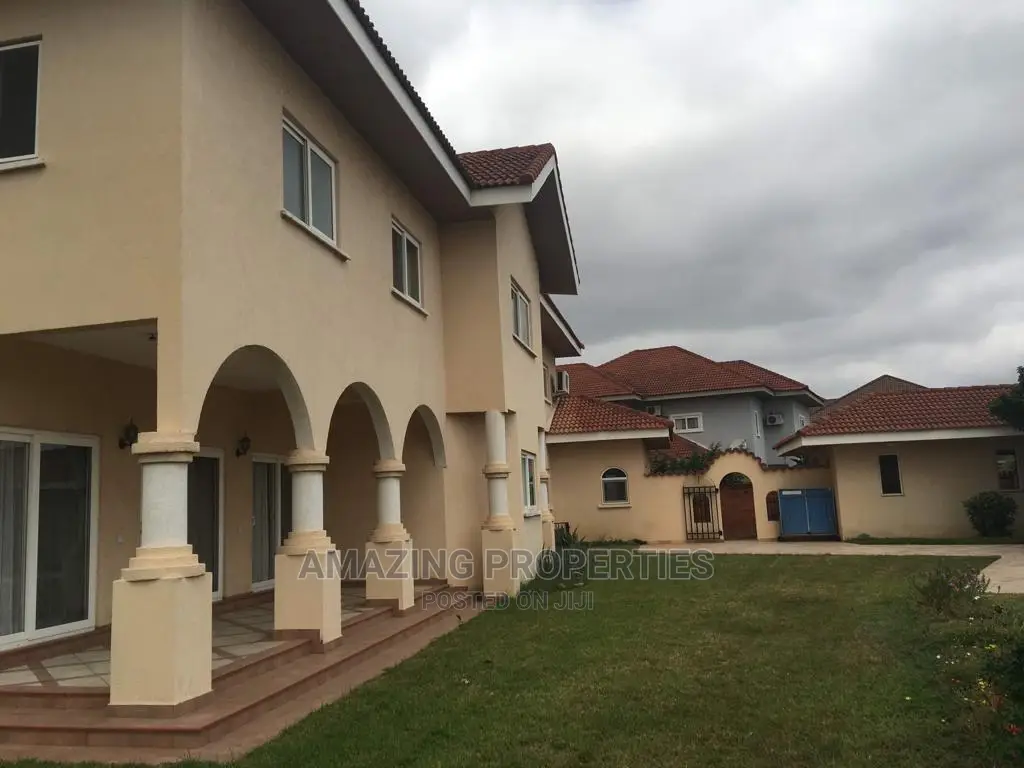 5bdrm House in Trasacco Valley, Adjiriganor for sale