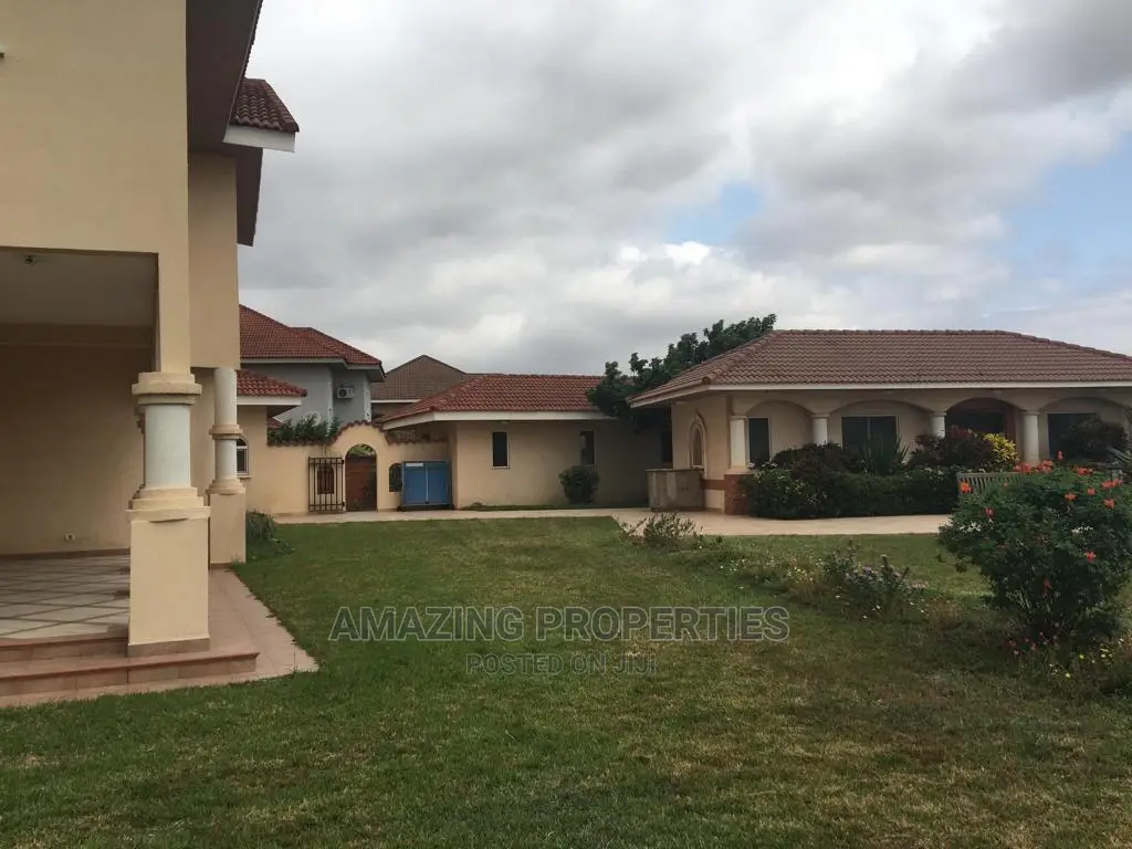 5bdrm House in Trasacco Valley, Adjiriganor for sale