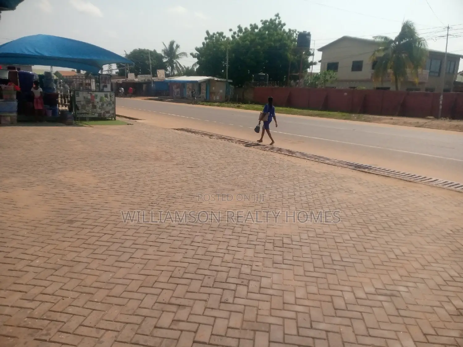 Business/Shop/Office Space 4 Rent at Spintex