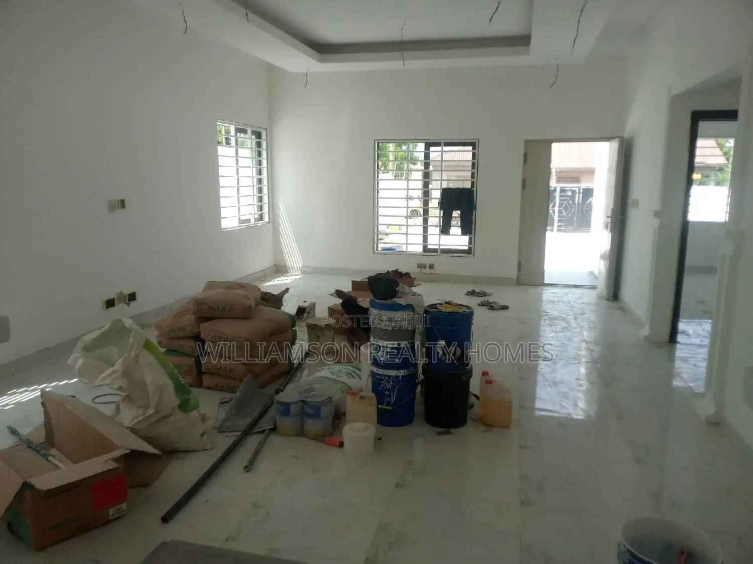 4bdrm House in Tempo Estate, Spintex for sale