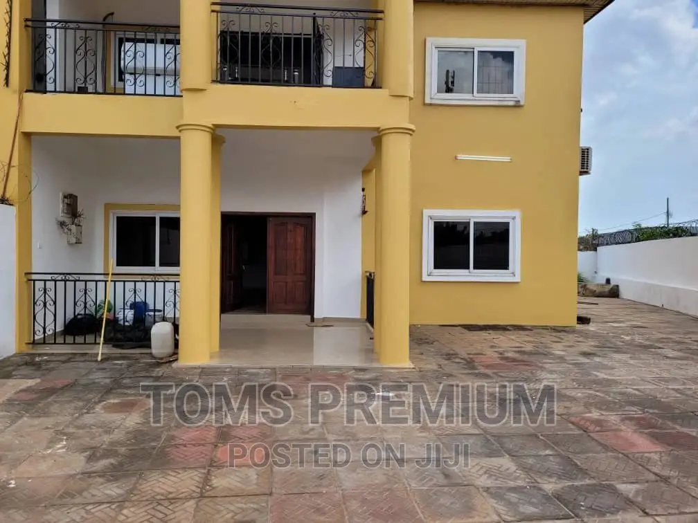 3bdrm House in East Legon for Rent