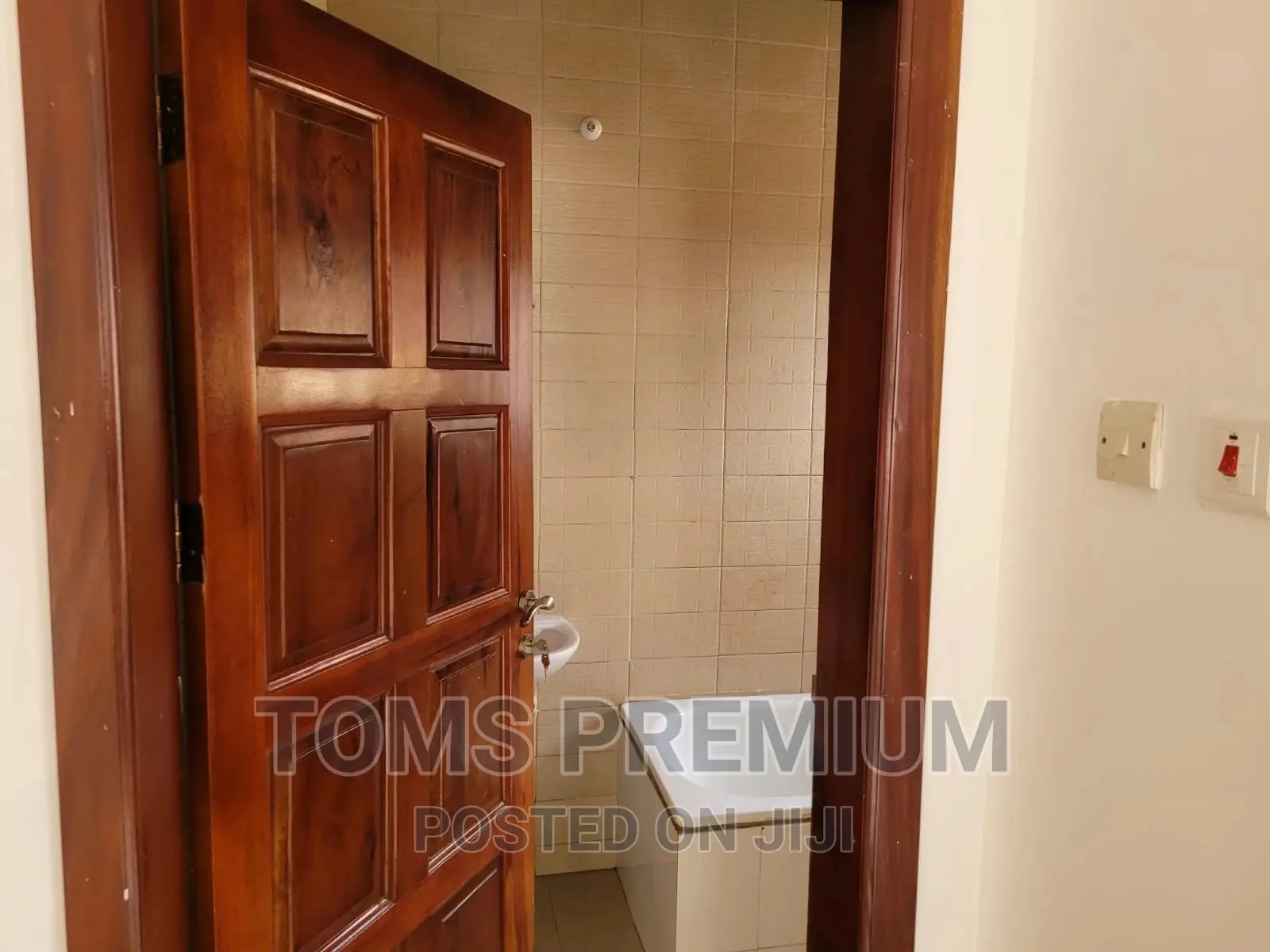 3bdrm House in East Legon for Rent