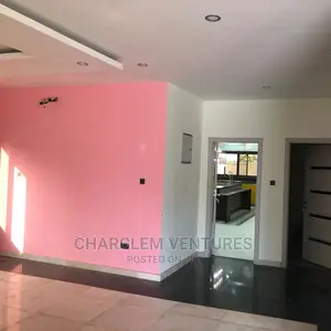 5bdrm Duplex in East Legon for Sale