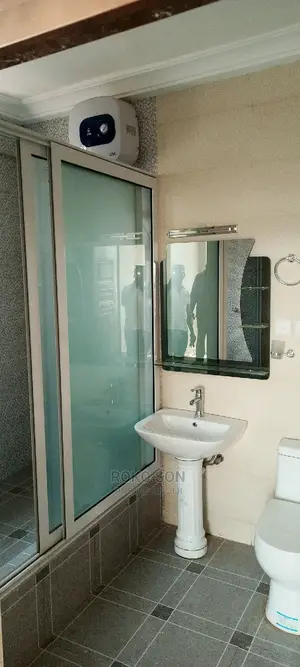 2bdrm Apartment in Dr Roko, Awoshie for rent