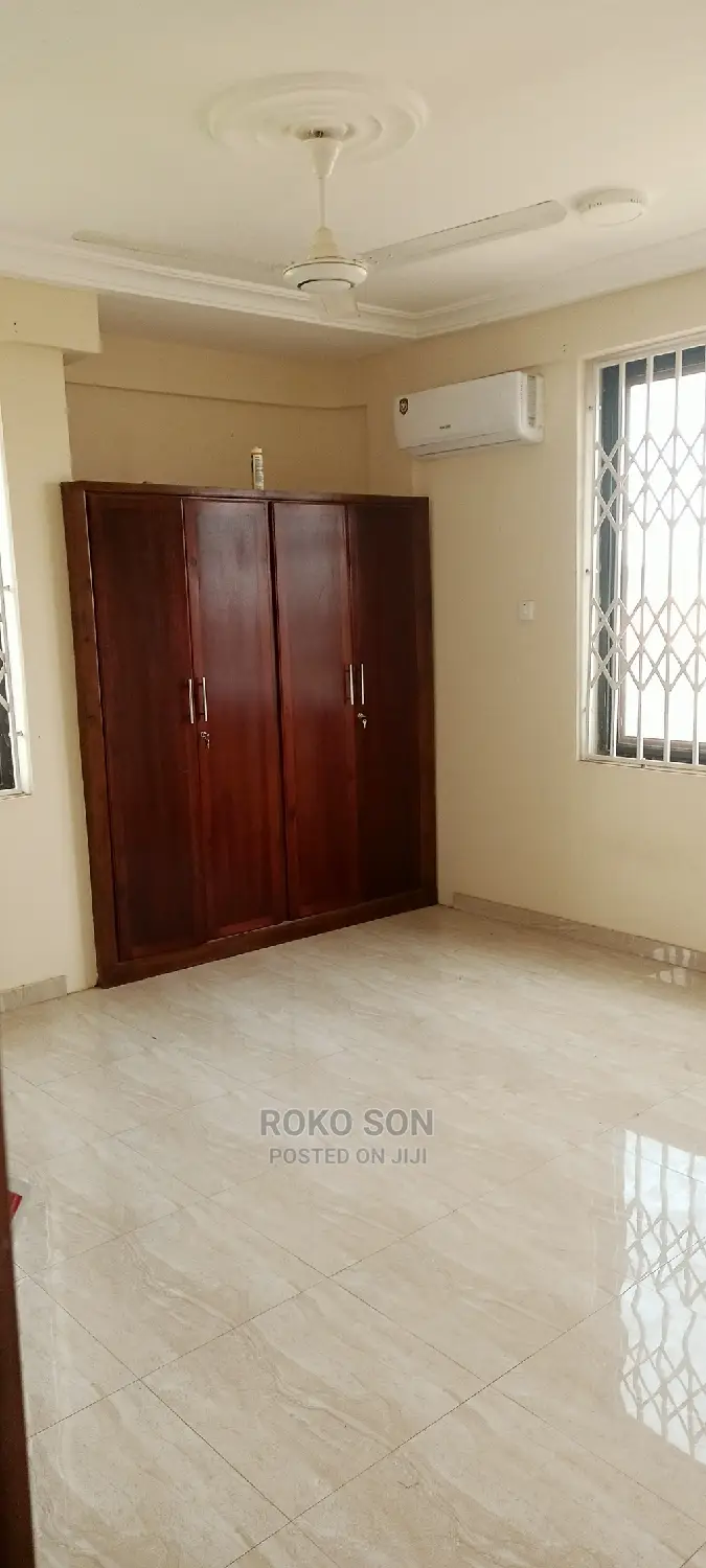 2bdrm Apartment in Dr Roko, Awoshie for rent