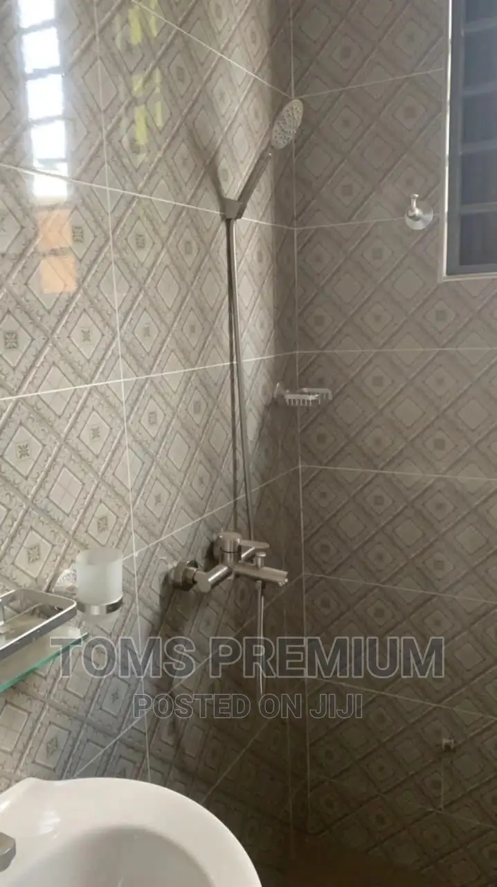 3bdrm Apartment in East Legon Hills, Ashaley Botwe for rent