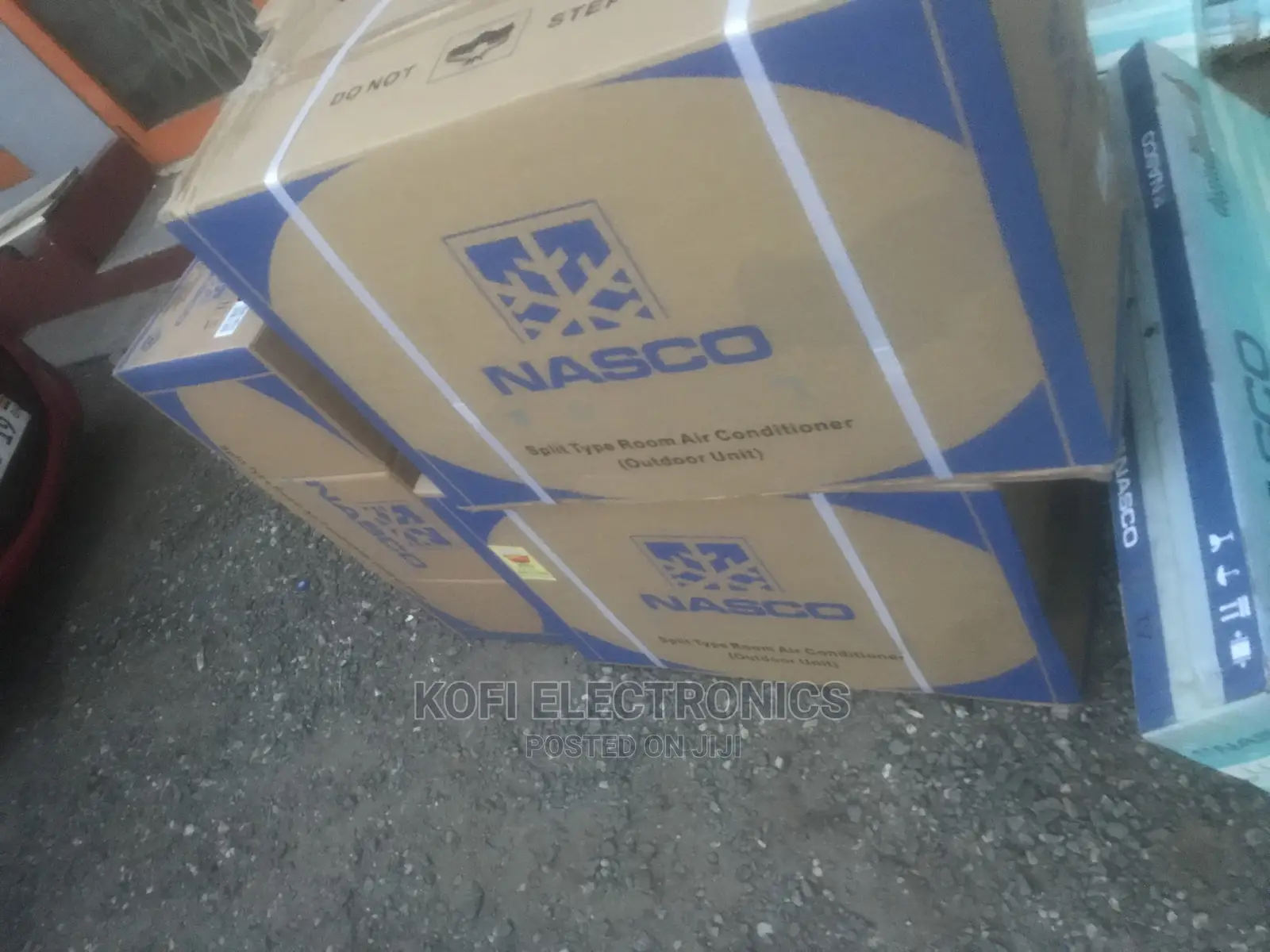 NASCO 2.5HP White Model Air Conditioner