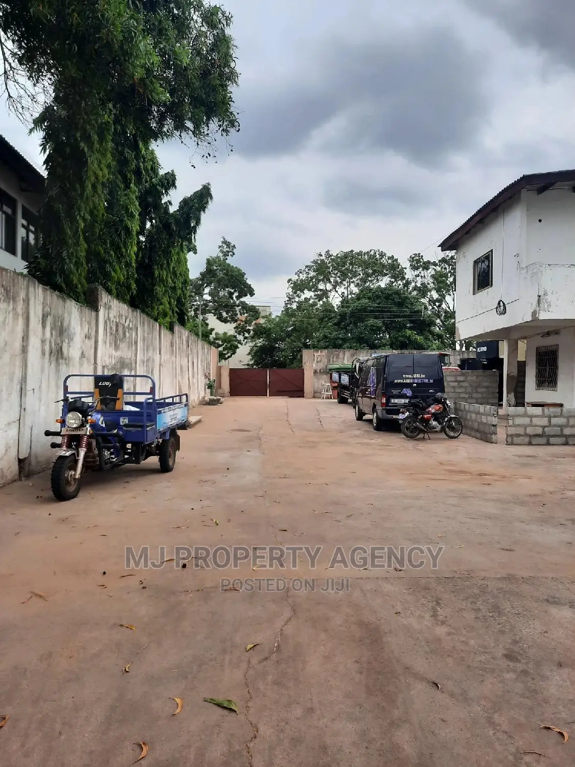 470 Sqm Warehouse at Tema