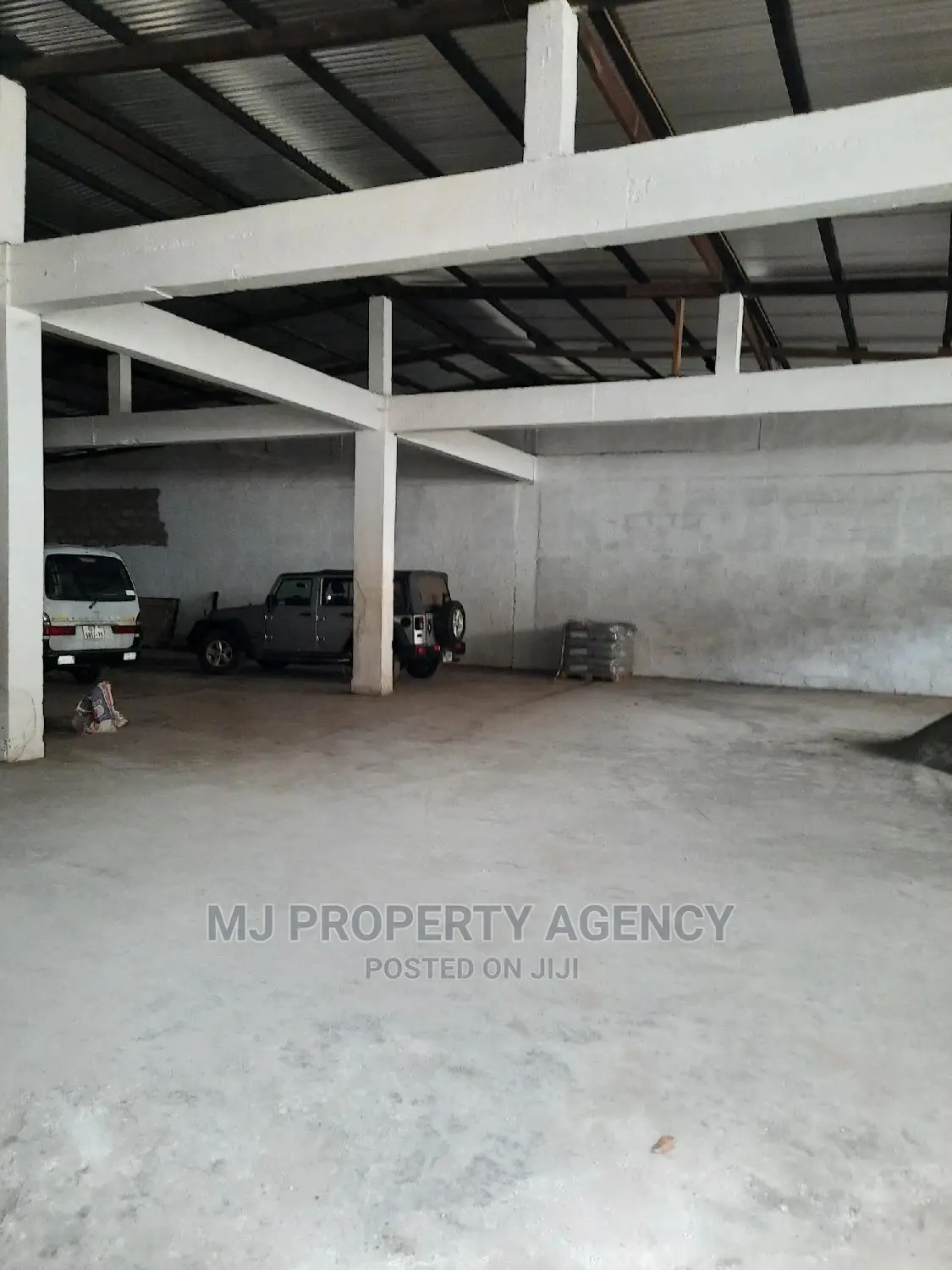 470 Sqm Warehouse at Tema