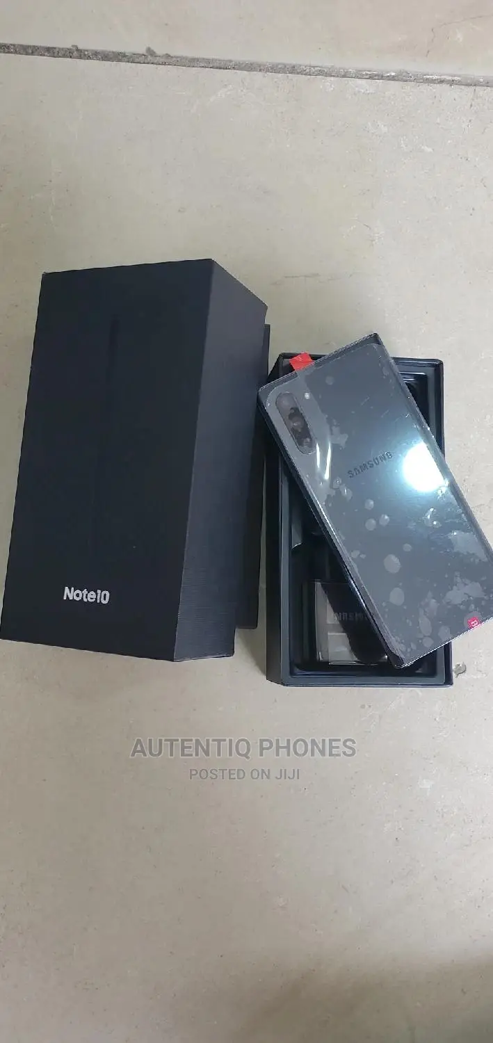 New Samsung Galaxy Note10 256 GB Black