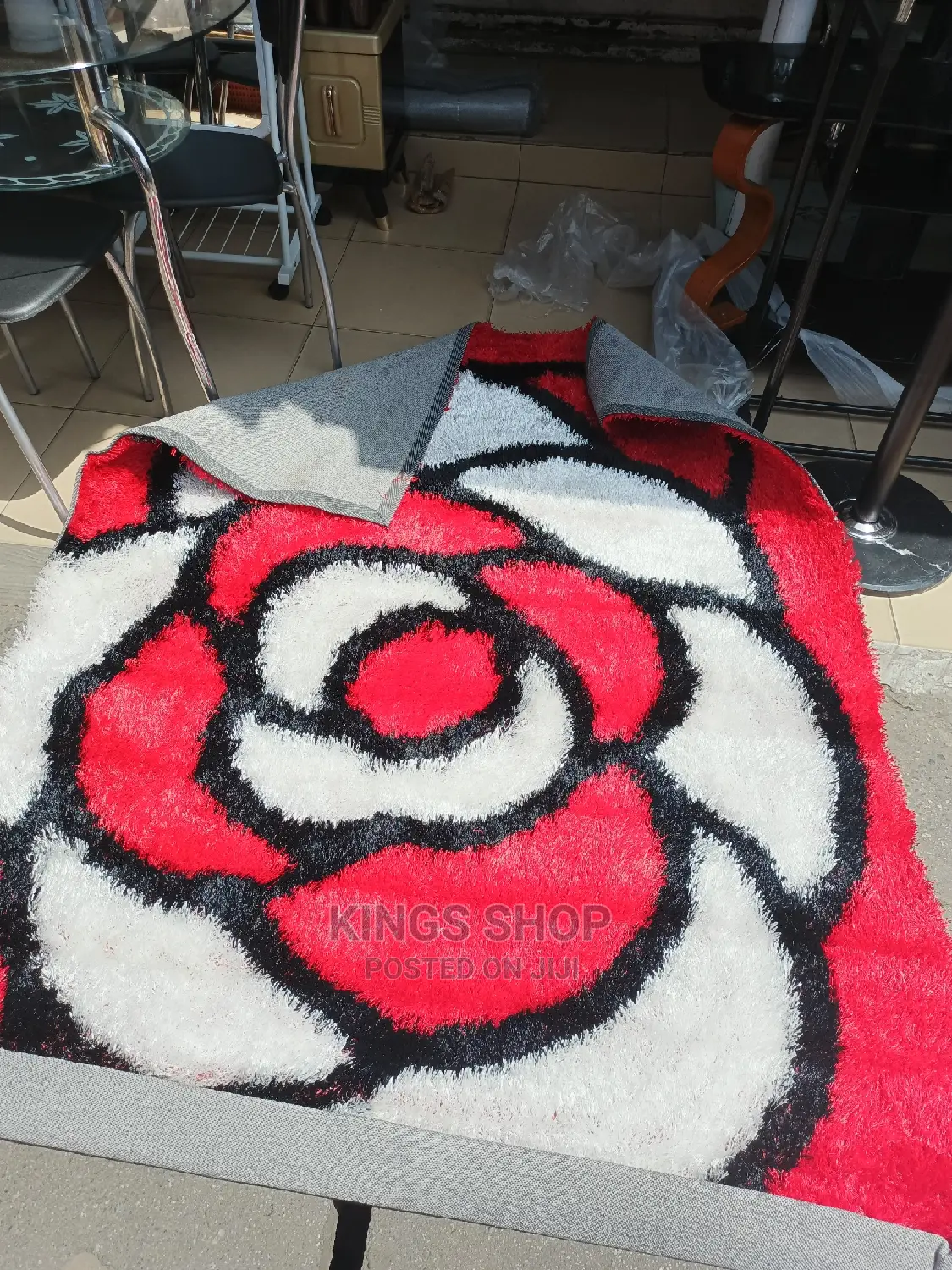 Center Carpet