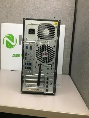 Lenovo ThinkCentre M720 SFF 8GB Intel Core i5 HDD 500GB