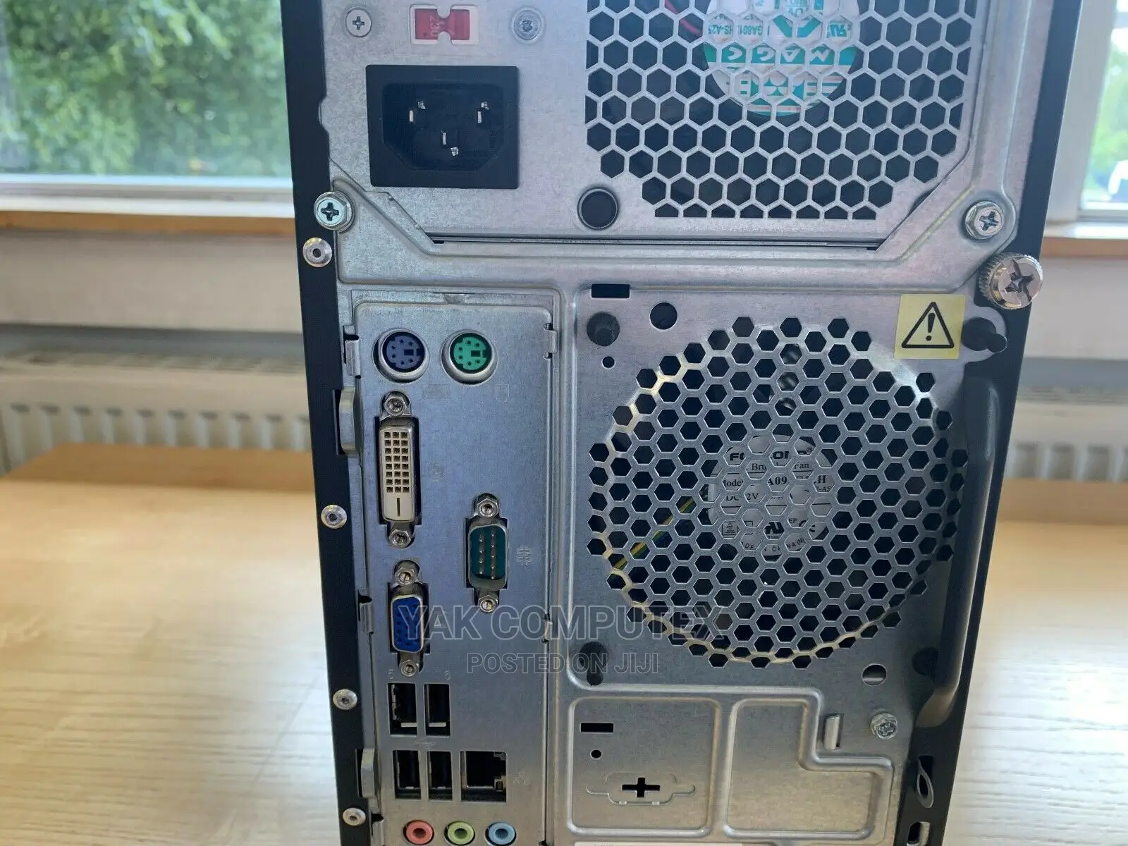 Desktop Computer Lenovo ThinkCentre M710 4GB Intel Core I3 HDD 320GB