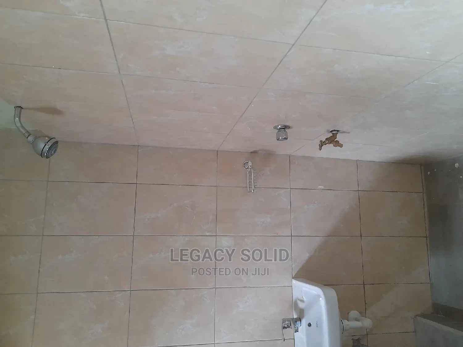 1bdrm Apartment in Legacy Solid Real, Teshie for rent