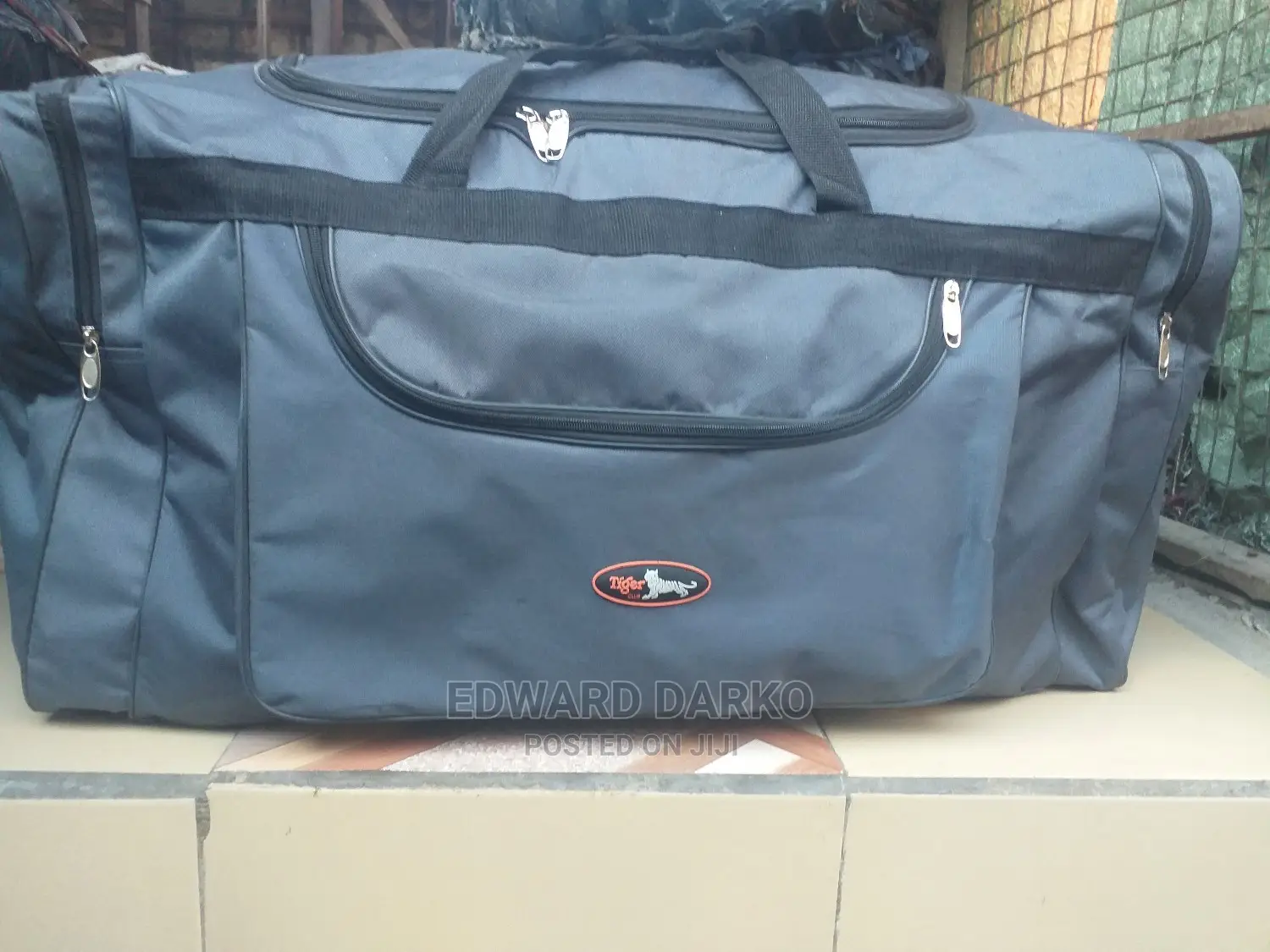 Very Neat and Quality Packing and Travelling Bag