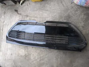 Corolla 2017 Bumper Grille