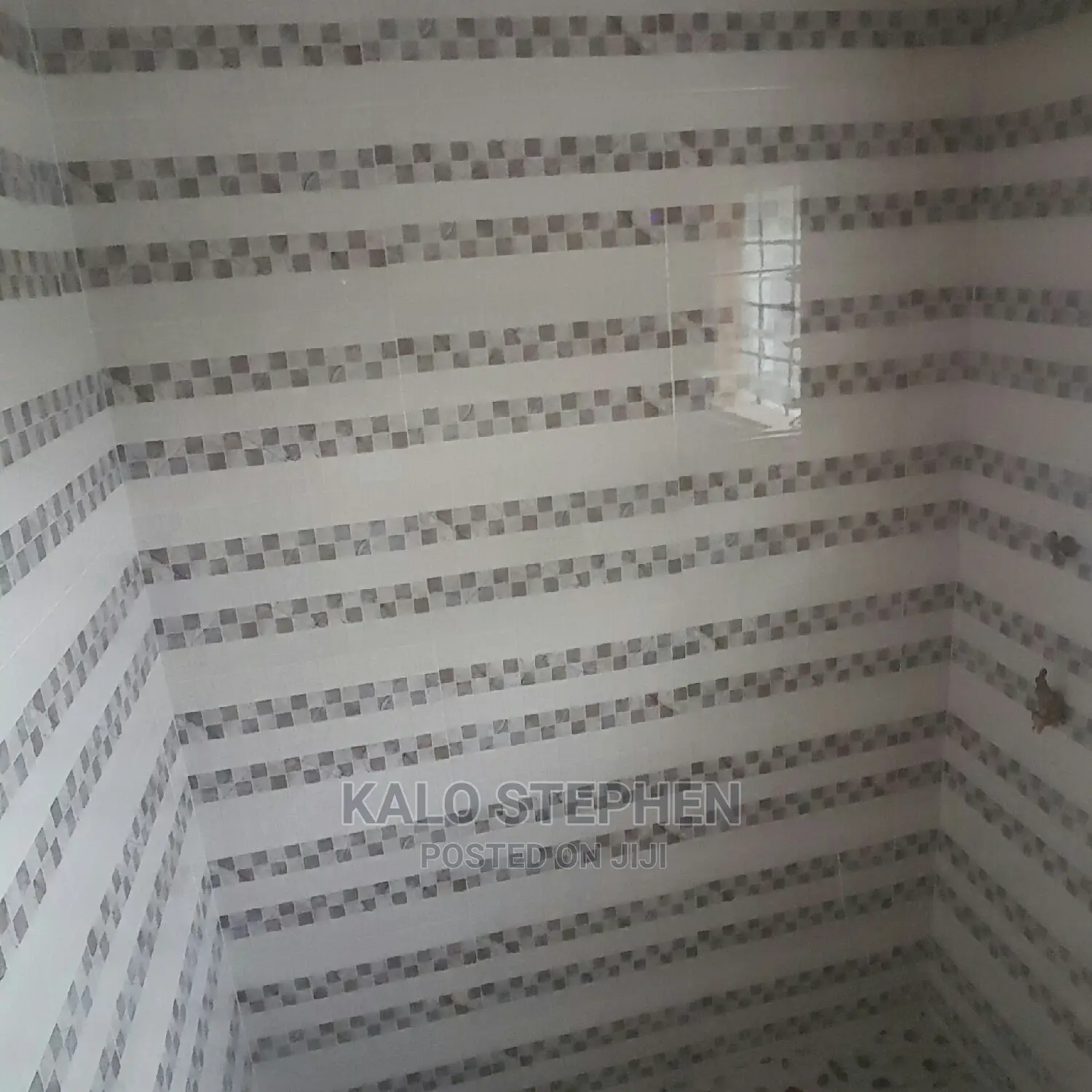 Experienced Tiler