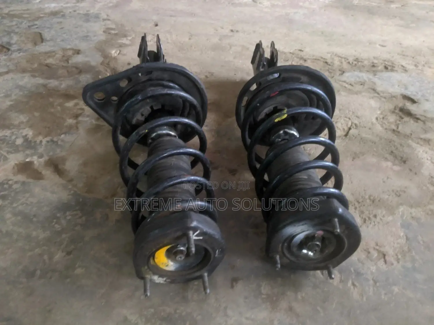 Camry Spider Back Shocks