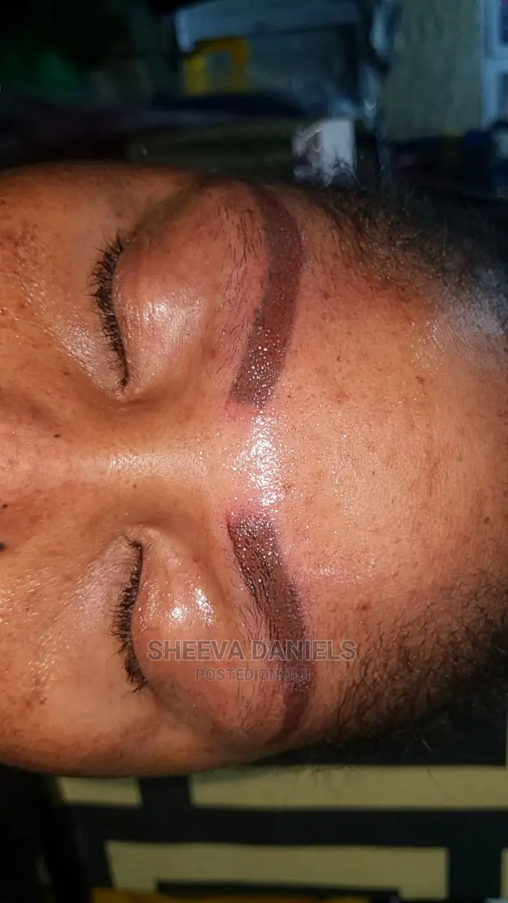Eyebrow Tattoos and Microblading