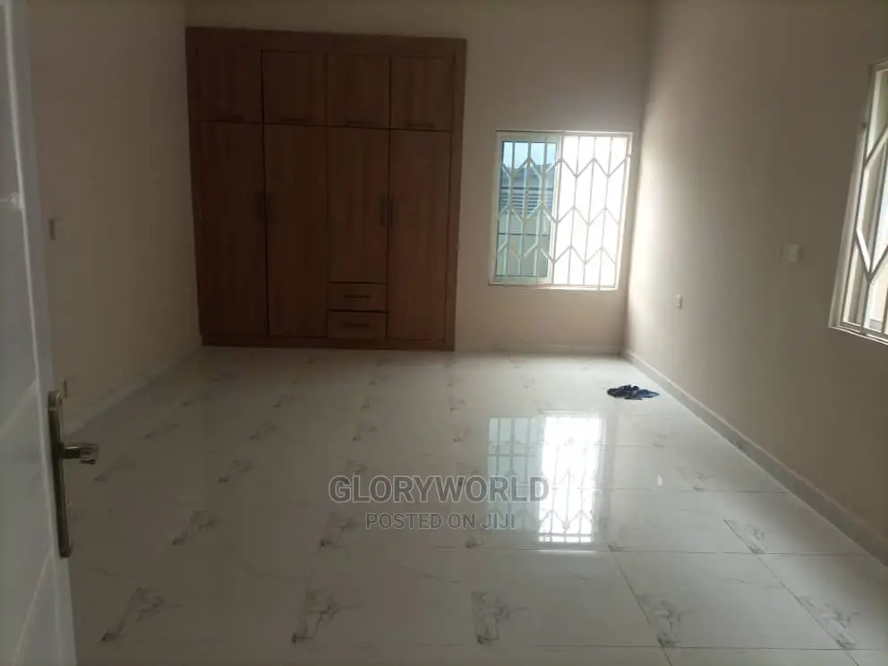 3bdrm House in Spintex for sale